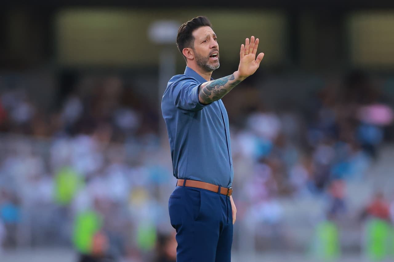 Bava descarta que la solución de la Selección Mexicana sea Marcelo Bielsa