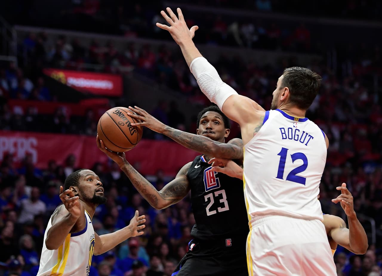 El guardia Lou Williams, figura en el pasado partido de la serie, solo consiguió 16 puntos, seies asistencias y dos rebotes.