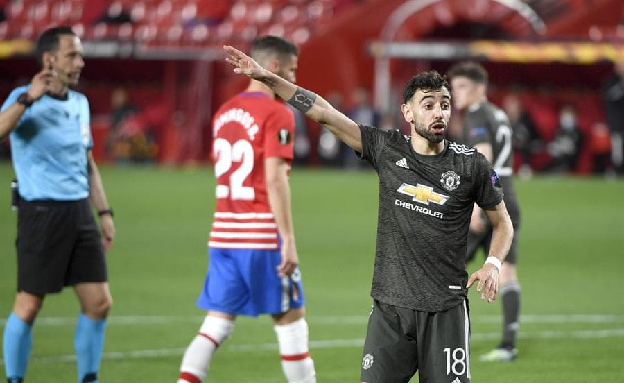 Manchester United se va de España con dos goles a favor durante los Cuartos de Final de la UEFA Europa League. Los goles por parte de los 'Red Devils' fueron de Marcus Rashford y Bruno Fernandes de penal y al filo del partido. El jueves 15 se debaten el pase a la semifinal de la justa europea.