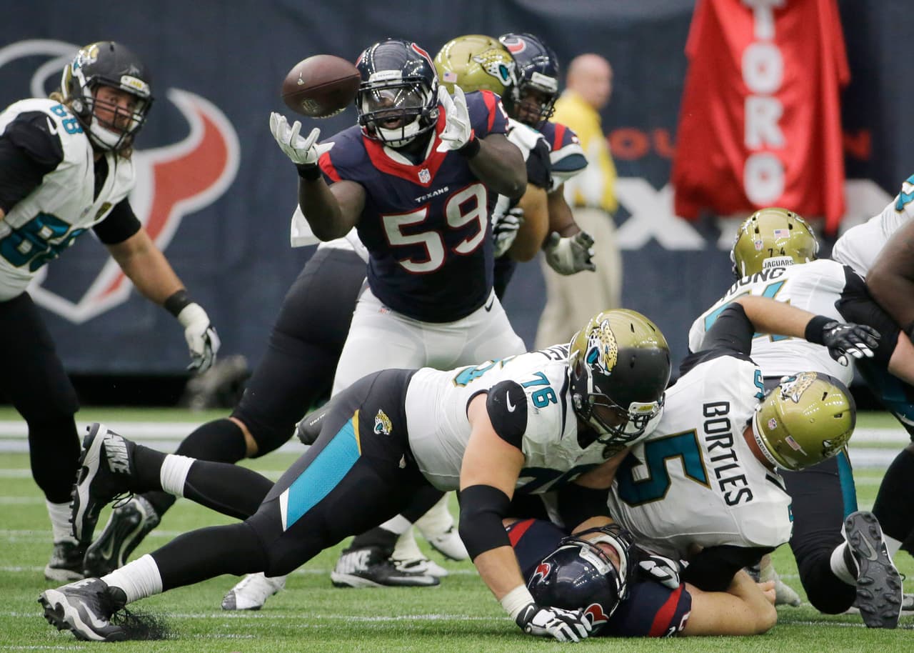 Los Houston Texans vencieron 30-6 a Jacksonville Jaguars para coronarse en la División Sur de la Conferencia Americana.