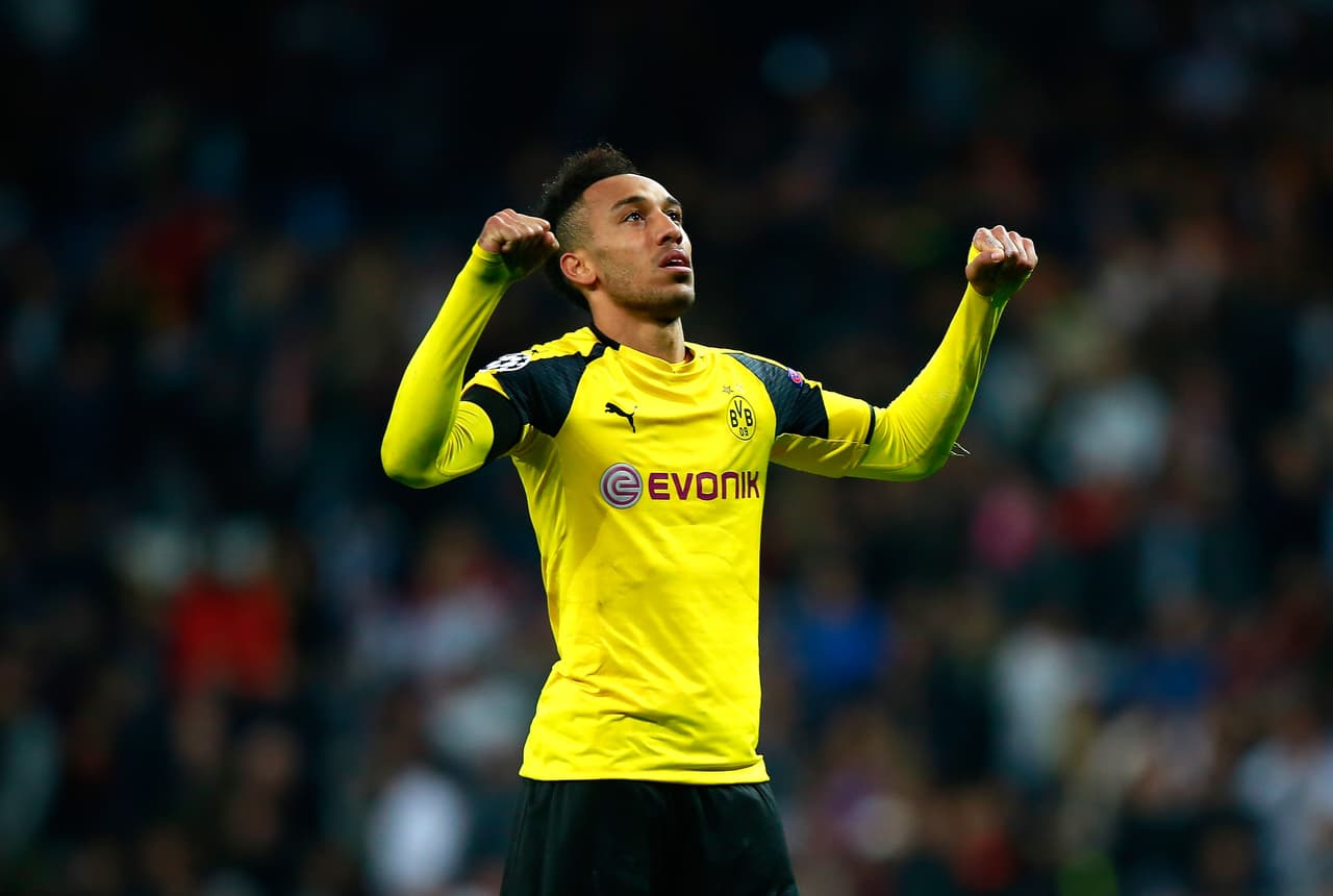 El gabonés Pierre Emerick Aubameyang (Borussia Dortmund, 27 años) fue autor de una temporada colosal en el Bundesliga que le llevó a convertirse en el primer africano en ser designado mejor jugador del año en el campeonato alemán.