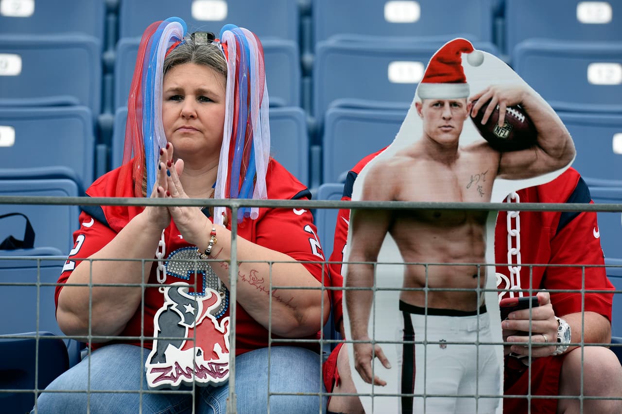 Los fans pidieron sus deseos para Navidad, ¿cuántos se cumplieron? checa las mejores tomas de los aficionados de la NFL en la Semana 16.