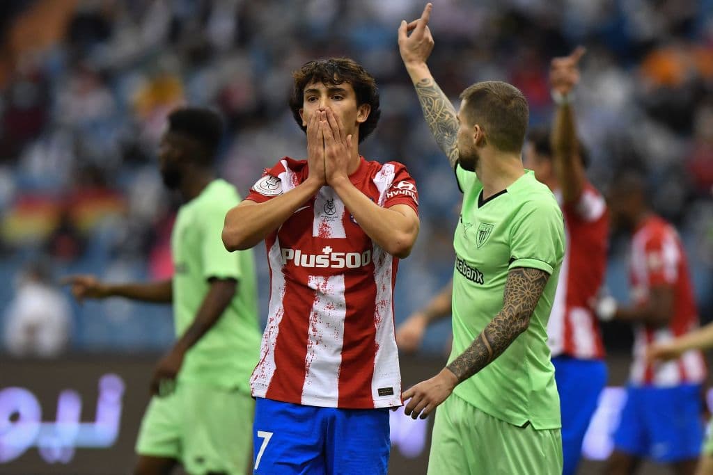 Athletic deja fuera al Atlético de Madrid en la semifinal de la Supercopa de España, con marcador de 2-1 y se enfrentará al Real Madrid por el título. Yeray Alvarez (77') y Nico Williams (81') le dieron el triunfo a los leones. Unaí Simón le dio el único gol a los colchoneros y fue en contra.