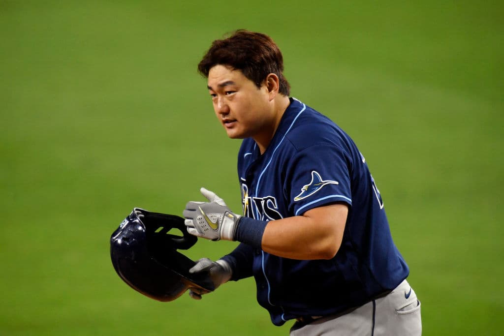 Los de Los Angeles tundieron 15-3 a los de Atlanta y ganan su primer juego de la serie; Houston derrotó a los Rays 4-3 y dejan la serie 3-1.