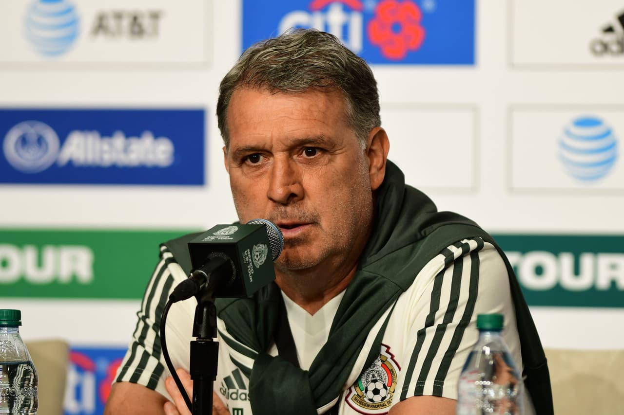 "Nos tomamos hasta ese día porque en una lesión como la de Edson (Álvarez) cuatro o cinco días más pueden marcar una diferencia entre estar o no esta", dijo el técnico del Tri.