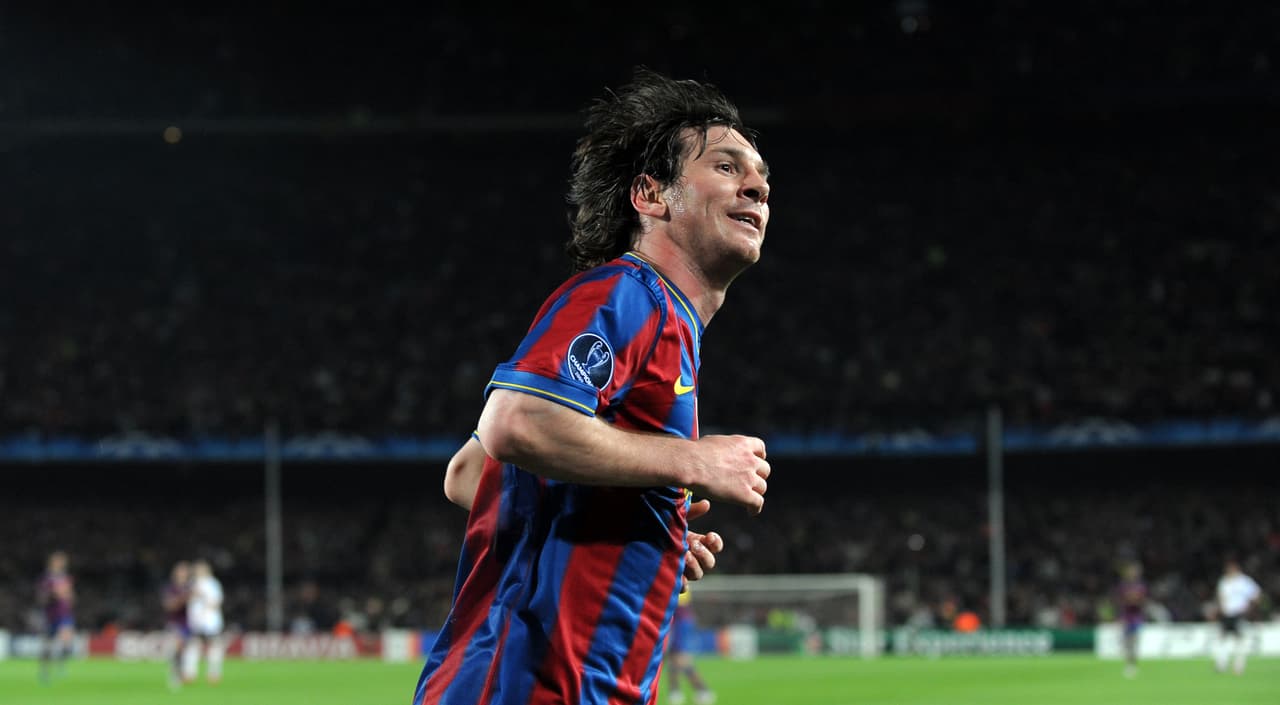 El astro del Barcelona pidió la pelota y se la llevó como recuerdo, había sido su noche.