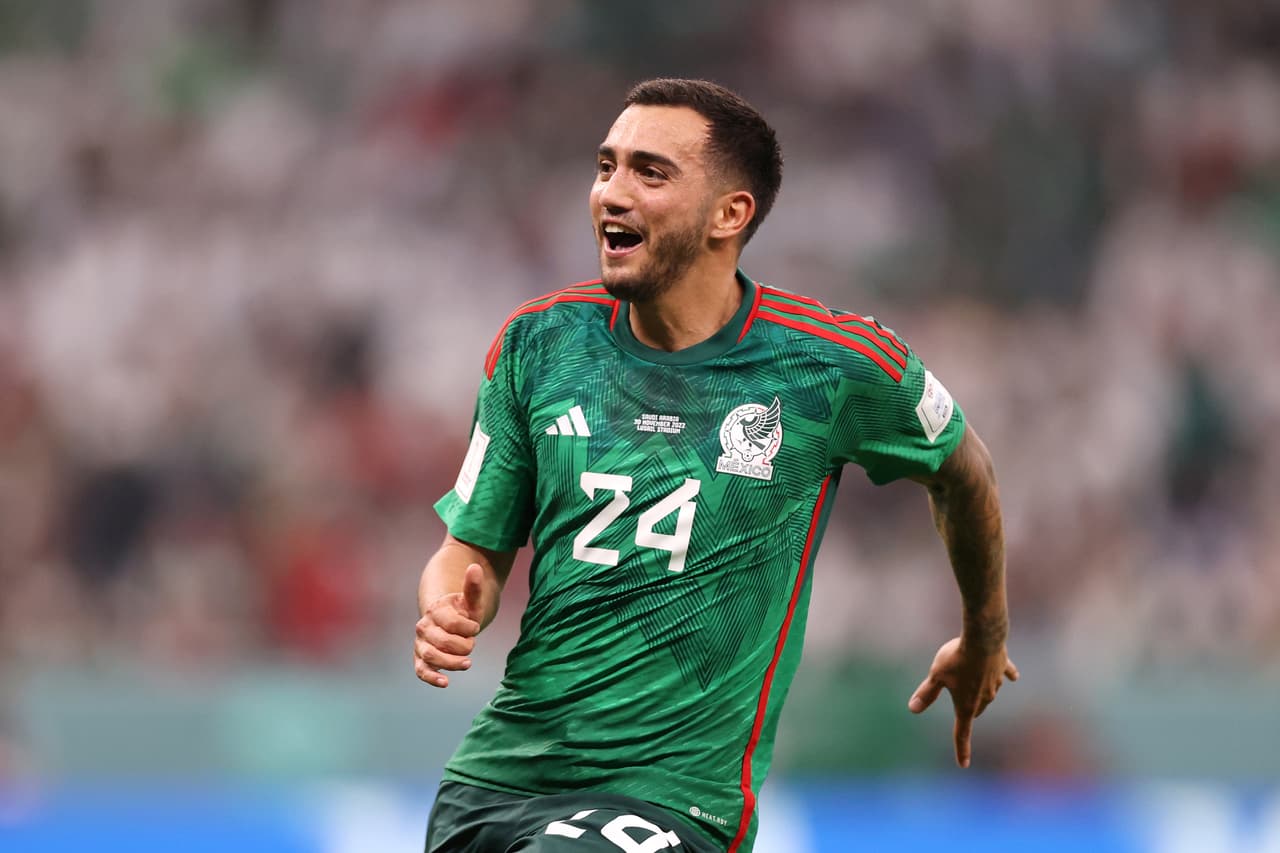 Luis Chávez recibe 'coqueteo' del Bayer Leverkusen tras golazo mundialista