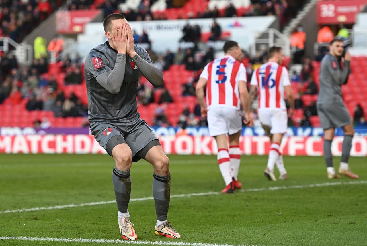 Stoke City derrota 2-0 a Leyton Orient con anotaciones de Tom Ince y Tyrese Campbell, durante la tercera ronda en la Copa de la Liga Inglesa.