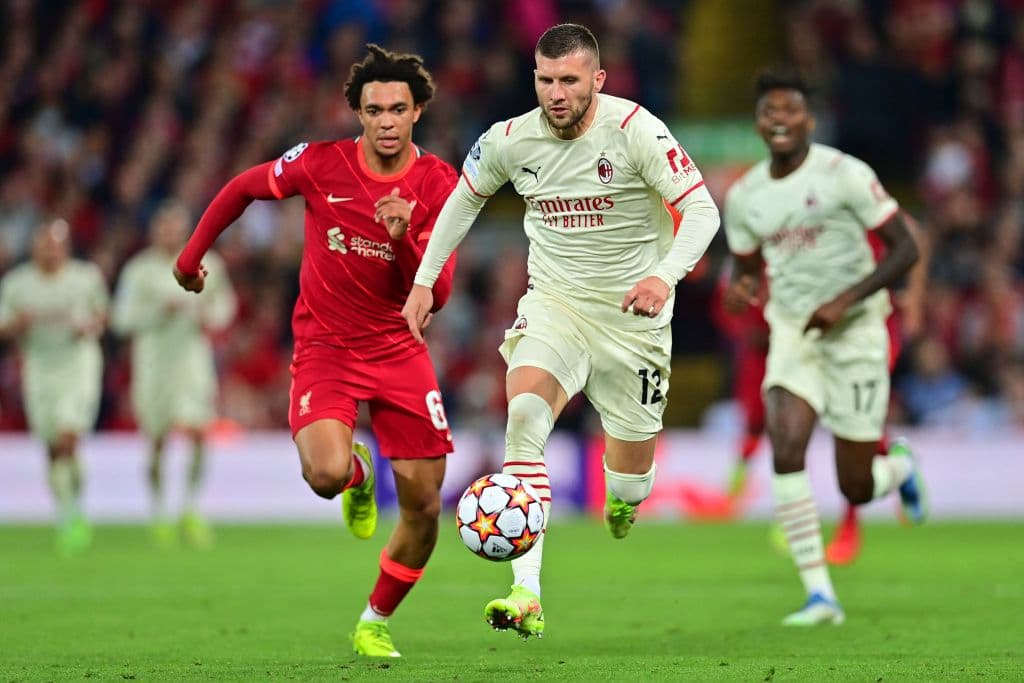 El Liverpool se llevó el triunfo en el primer duelo de la fase de grupos luego de venir de atrás y remontar.