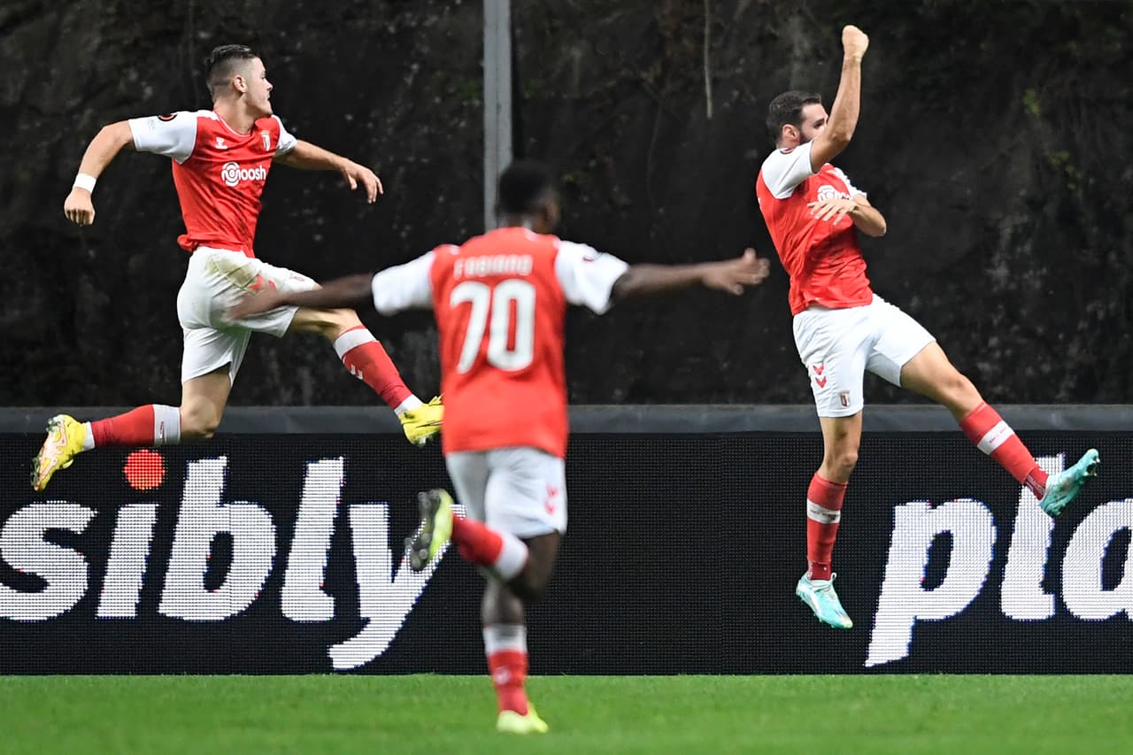 Sain-Gilloise dio una tremenda voltereta en casa del Sporting Braga y se instaló en el liderato del Grupo D.