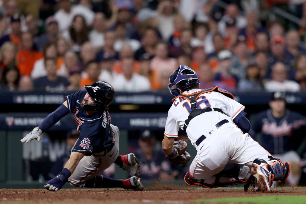 Los Braves controlan el partido de principio a fin y con un marcador de 6-2 a favor se quedan con el juego 1 de la Serie Mundial.