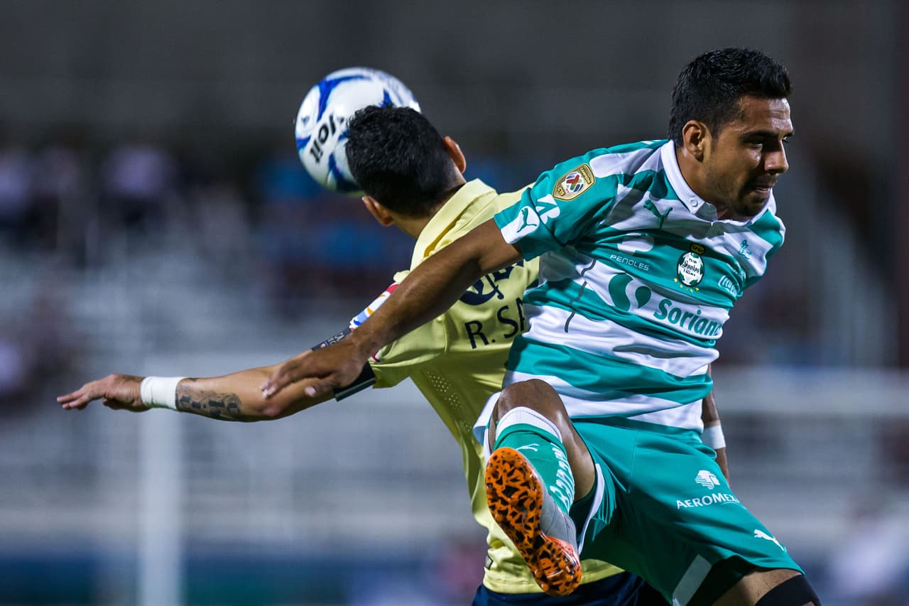 Jesús Escoboza: El volante ofensivo empezó muy participativo y con llegadas al área del América, pero con el pasar de los minutos fue perdiendo presencia y terminó marcando más a los rivales en lugar de atacarlos. Calificación: 6.