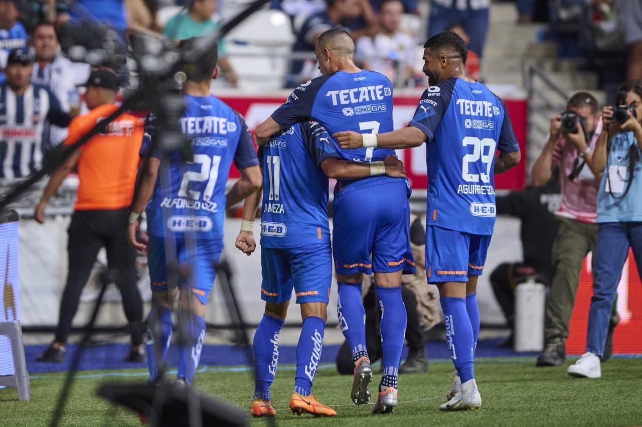 Por Rayados anotaron Stefan Medina, Mexi Meza y Rodrigo Aguirre; por el América 'Cabecita' Rodríguez y Alejandro Zendejas.