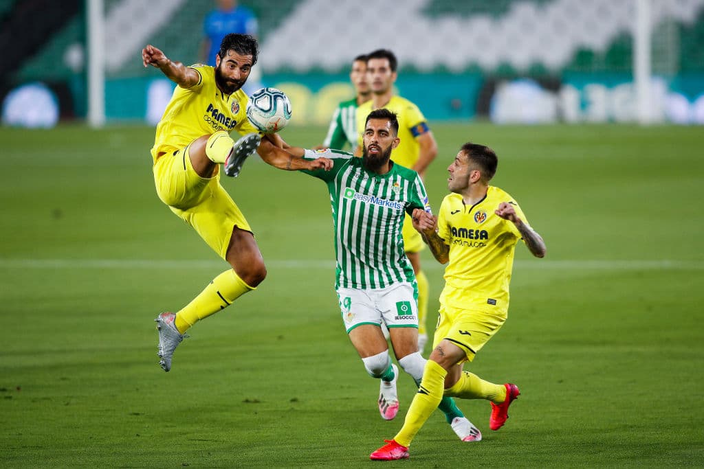 Real betis continúa sin demostrar su buen futbol, y esta vez caen 0-2 en el Benito Villamarin frente al Villarreal.