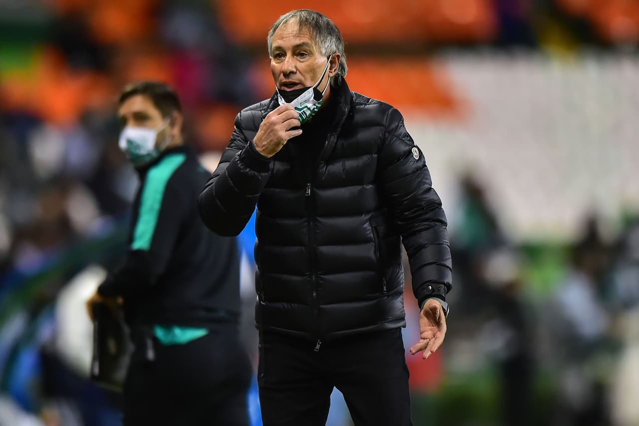 Holan aclaró que 'Osvi' irá a selección mexicana.