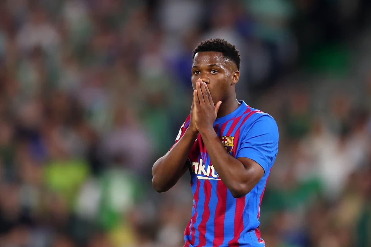 Ansu fati regresaba al terreno de juegos tras tres meses de ausencia por lesión.