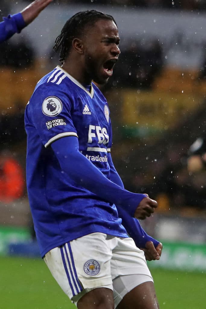 Wolverhampton, con goles de Rubén Neves (9') y Daniel Podence (66'), se lleva el triunfo sobre Leicester City durante el cierre de la J26 en la Premier League. Ademola Lookman fue el autor del único gol a favor de los 'Foxes'.