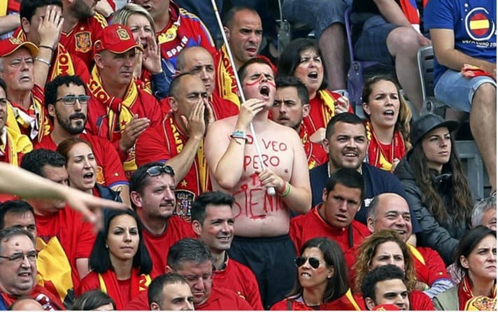 No te veo pero te siento, es el grito de Migue a la Roja