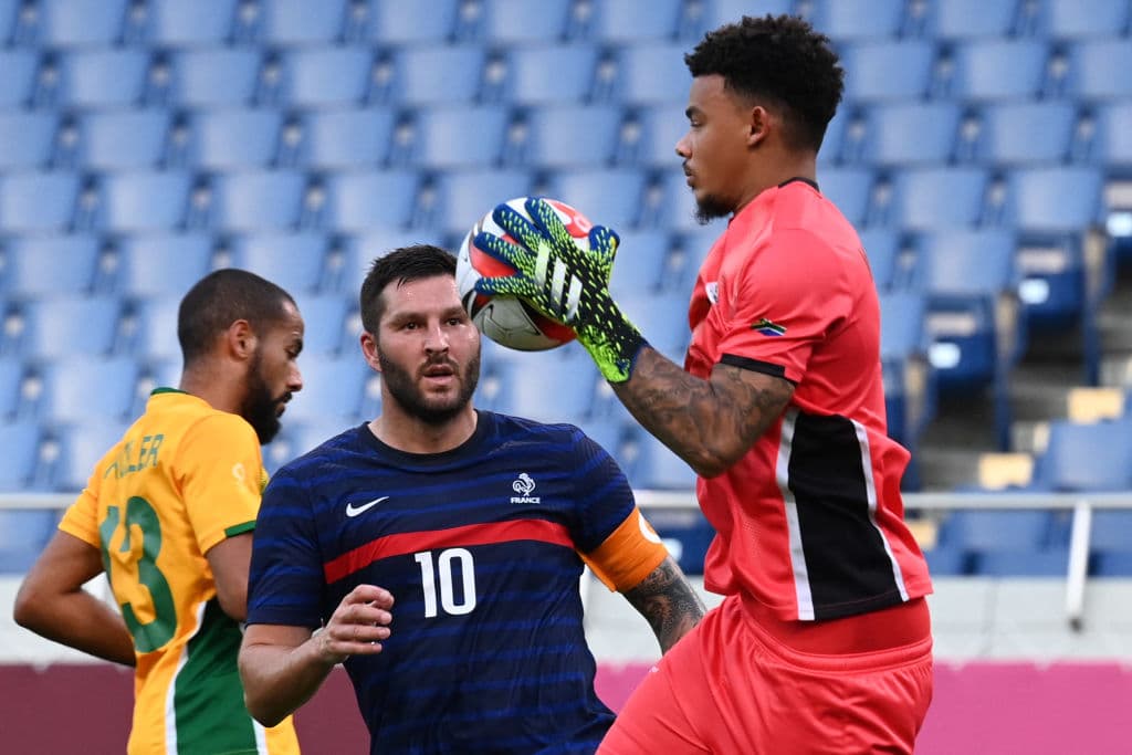 Con un Hat-trick y asistencia, Gignac lideró el triunfo de Francia ante Sudáfrica 4-3 en la segunda fecha de Juegos Olímpicos. Savanier anotó el último tanto para 'Les Bleus' al 90+4', mientras que Mokoena, Makgopa y Kodisang hicieron lo suyo para 'Los Muchachos'.
