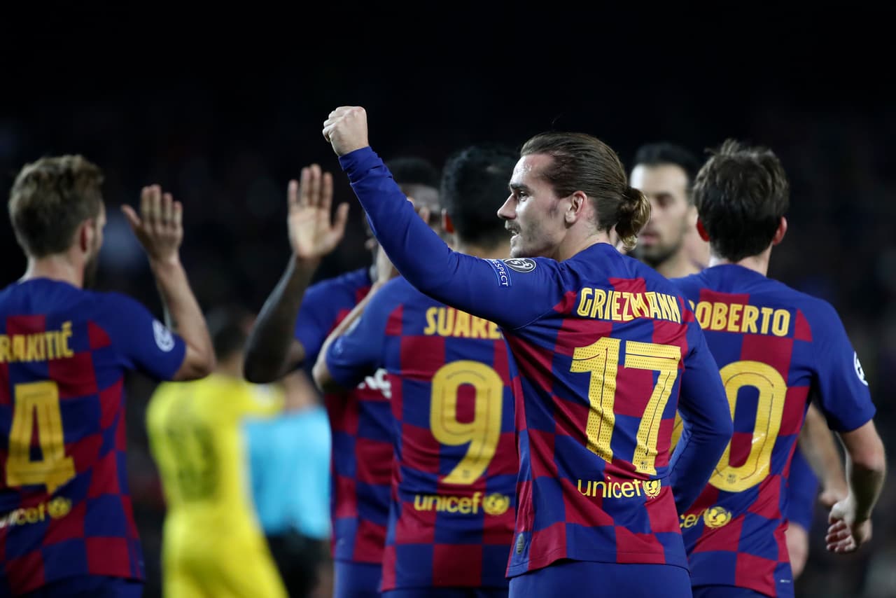 Griezmann por fin lo logra y anota junto con Messi y Suárez. El conjunto culé se impone tres goles a uno ante el Dortmund de Alemania y con ello logra su calificación a octavos de final de la Champions League.