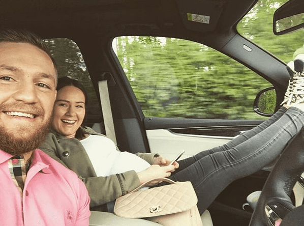 La llegada al mundo del primogénito de la pareja se convertía en una motivación previa a la pelea contra el estadounidense Floyd Mayweather.