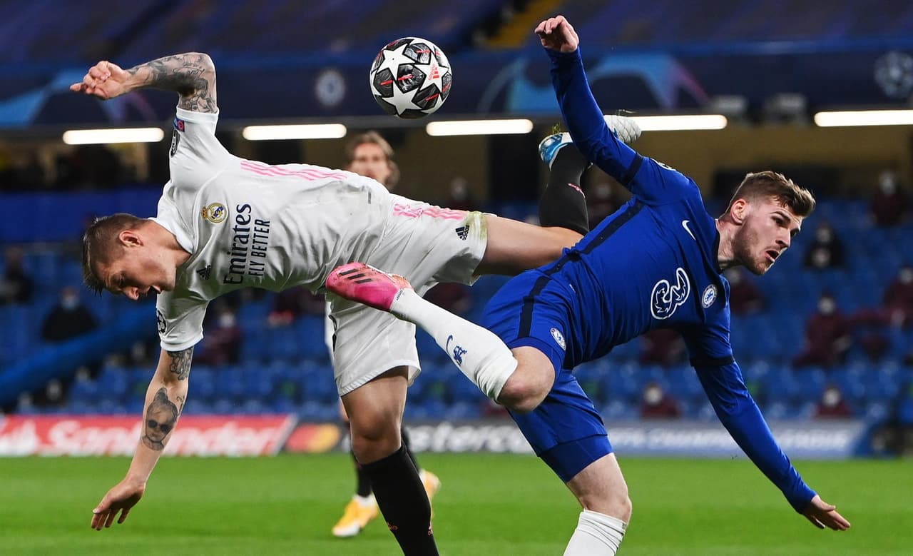 Chelsea derrota en casa al Real Madrid 2-0 durante el partido de vuelta en la semifinal de la UEFA Champions League. Con goles de Timo Werner (28') y Mason Mount (85'), los 'Blues' dejan fuera a los 'Merengues' con un marcador global 3-1 y se enfrentarán a la final contra el Manchester City de Guardiola.