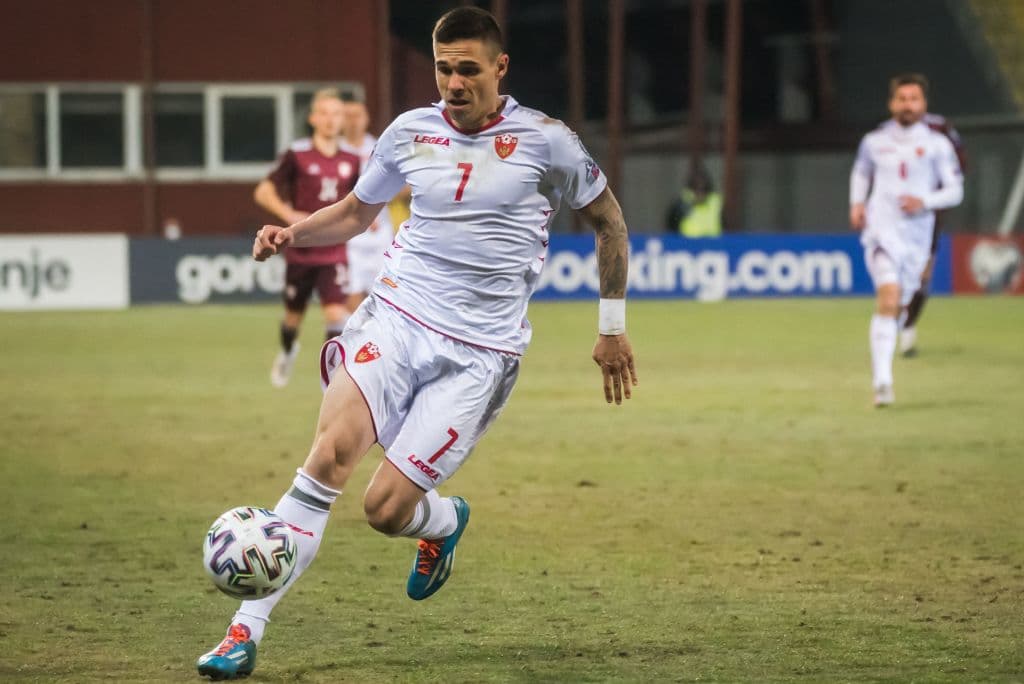 Grupo G | Letonia cayó en casa 1-2 ante Montenegro.