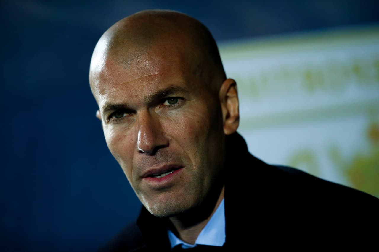 Zidane cierra la puertas a nuevos jugadores en el Madrid: "No vamos a fichar en invierno"