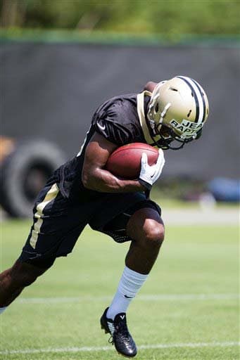 El esquinero Stanley Jean-Baptiste entrando a su segunda temporada (AP-NFL).