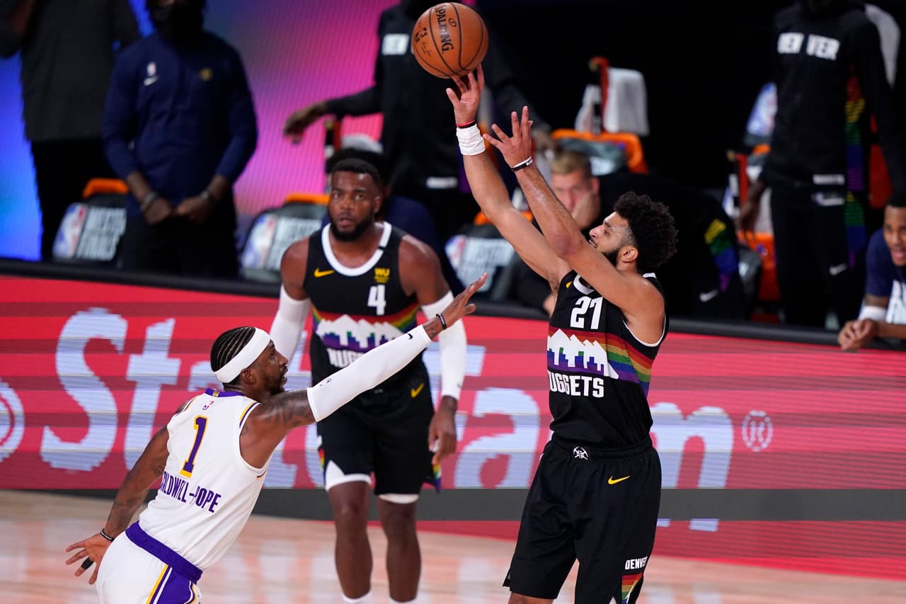 Los Nuggets despiertan en el momento indicado y vencen a los Lakers 106-114 en el juego tres de las finales de conferencia.