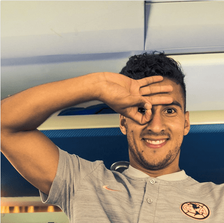 Y es que, como demostró Cecilio Domínguez, la práctica hace al maestro en esta divertida tendencia en las redes sociales.