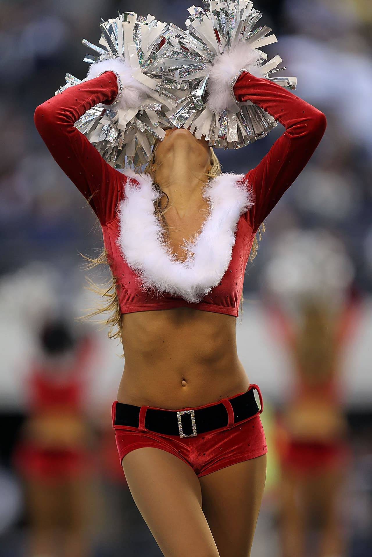 Nada más hermoso que las muñequitas del emparrillado, ¿deseos de Navidad?