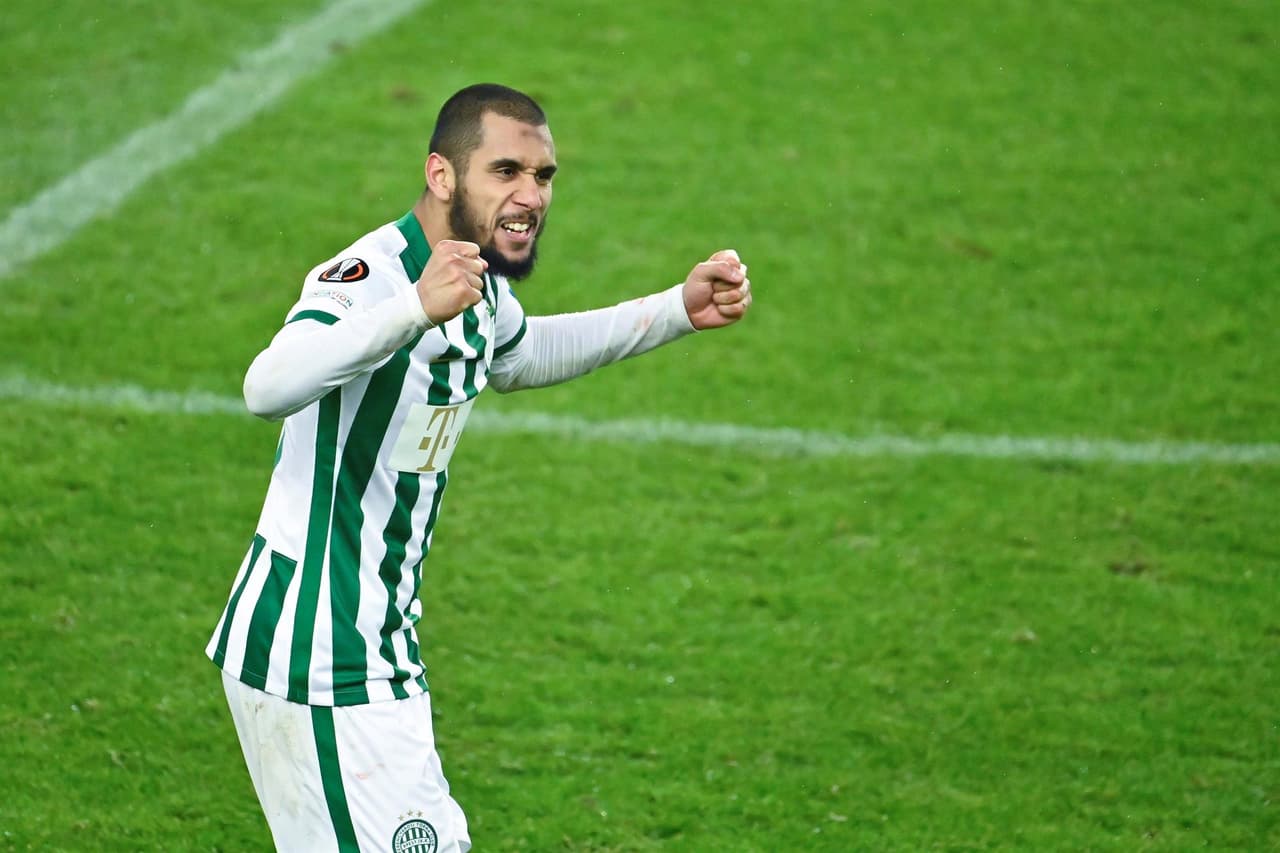 En la ultima fecha de fase de Grupos, Feréncvaros supera al Bayer Leverkusen por la mínima, con anotacion de Aissa Laidouni ya al filo del partido. Aún con este resultado, la escuadra alemana califica como primer lugar de su grupo.