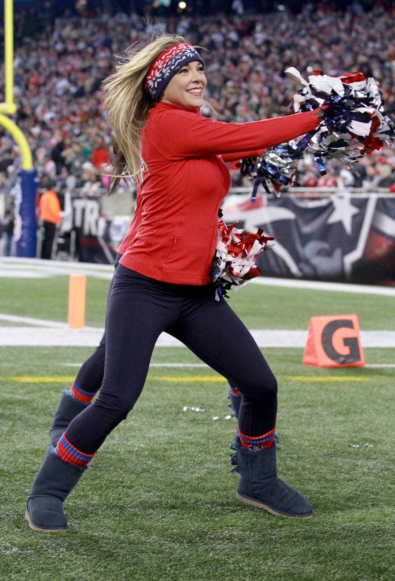 Esta hermosa porrista, de cara angelical, está en las filas de los actuales campeones de la NFL, los New England Patriots. Checa sus mejores imágenes.