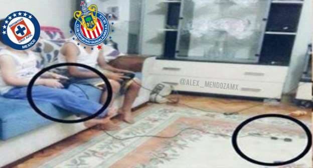 Cruz Azul continúa si conseguir puntos en la eLiga MX y esta vez fue goleado 4-1 por la Chivas de Fernando Beltrán.