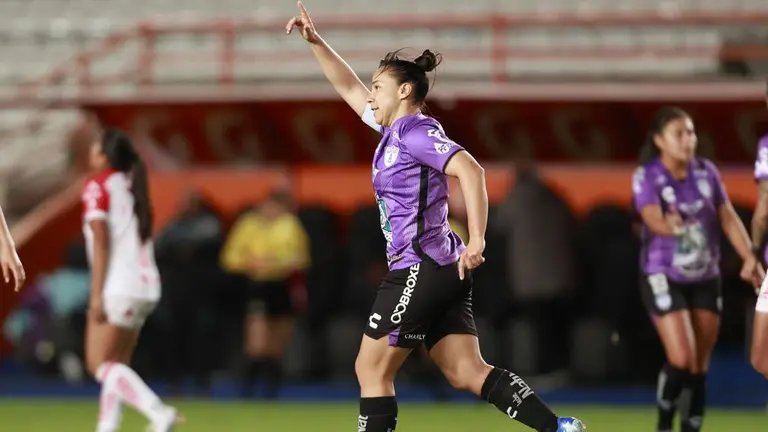 Liga Mx Femenil Charlyn Corral Se Convierte En La M Xima Goleadora De