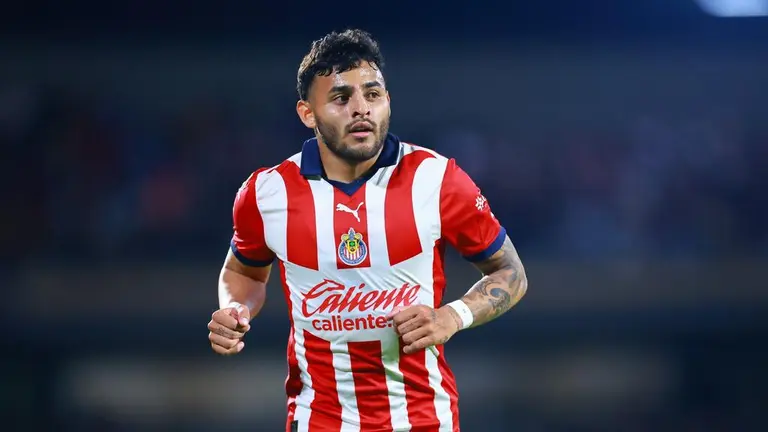 Alexis Vega Es Nuevo Refuerzo Del Cruz Azul Tras Baja En Chivas Tudn