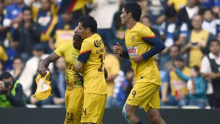 Am Rica Rubens Sambueza Recuerda A Ra L Jim Nez Y Christian Ben Tez En Una Foto Tudn Liga Mx