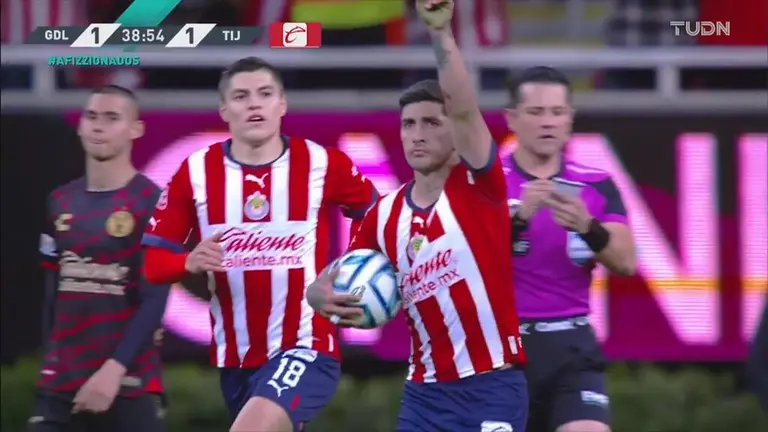 ¡gol De Chivas ‘pocho Guzmán Cruza El Penalti Para El 1 1 Tudn Liga Mx Tudn 4174