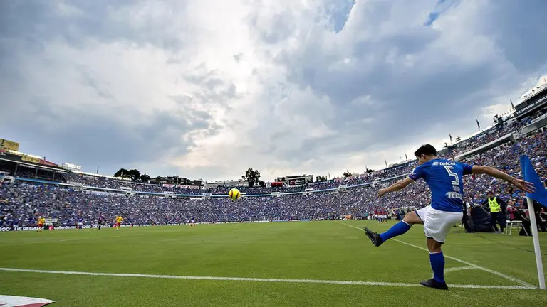 Solo Un Elemento De Cruz Azul Sabe Jugar En El Estadio Azul | TUDN Liga ...