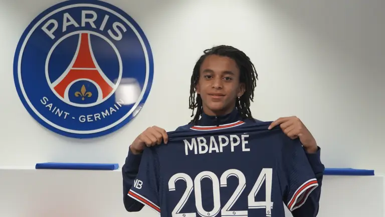 Ethan Mbappé Hermano De Kylian Firma Contrato Con El Paris Saint Germain Tudn Ligue 1 Tudn 