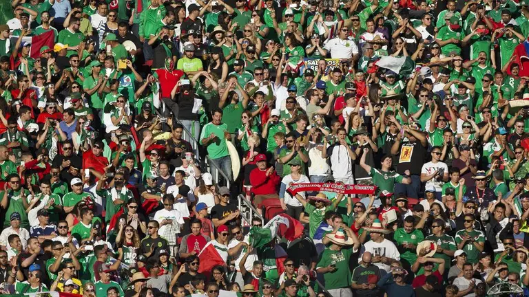 México Recibe Sexta Multa De Fifa Por El Grito De Eh Pu… Y El Azteca Podría Ser Vetado Tudn