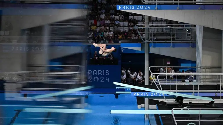 Olympics: Osmar Olvera qualifies for the 3m springboard semi-finals, Kevin Muñoz eliminated | TUDN Ambassadors