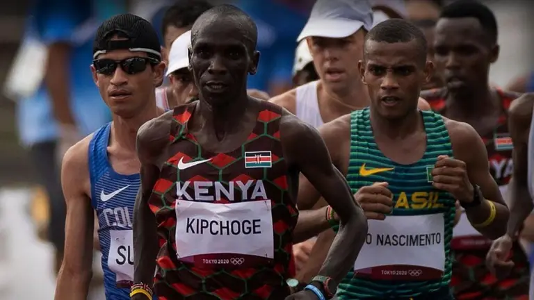 Eliud Kipchoge Se Convirtió En Bicampeón Olímpico De Maratón Tudn Más Deportes Tudn 1669