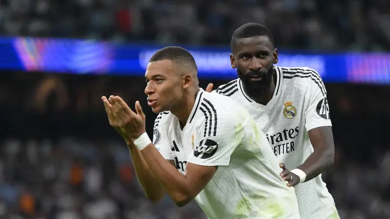 Mbappé anota gol en triunfo del Real Madrid ante Stuttgart en la Champions League | TUDN UEFA Champions League | TUDN