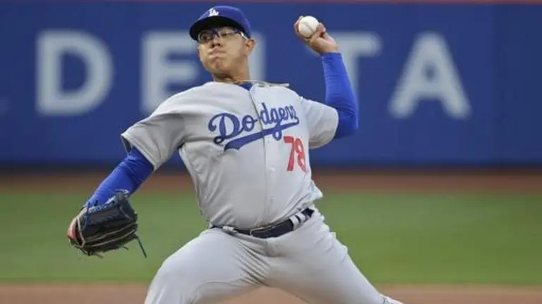 AQUI: Julio Urias debuta 