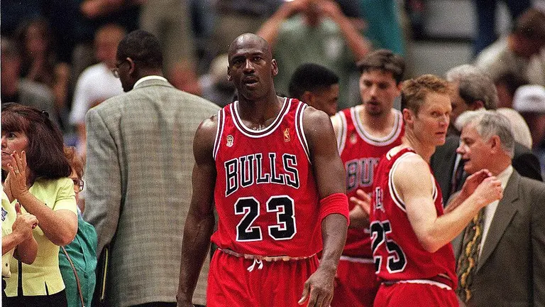 Cuantos campeonatos gano discount jordan con los bulls