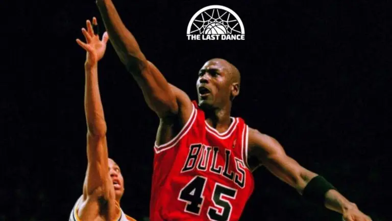 El día que Michael Jordan volvió a jugar para Chicago: por qué usó la  camiseta 45 en vez de la emblemática 23